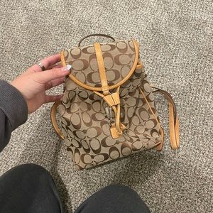 coach vintage small bookbag